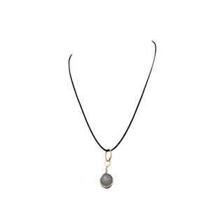 blue bead pendant necklace